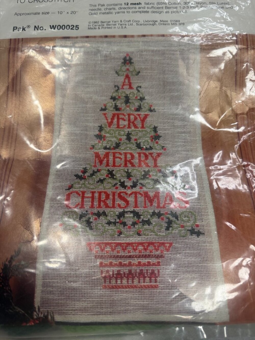 Bernat Cross Stitch Kit NIB Christmas Tree Wall Hanging 10x20 Cotton Vintage